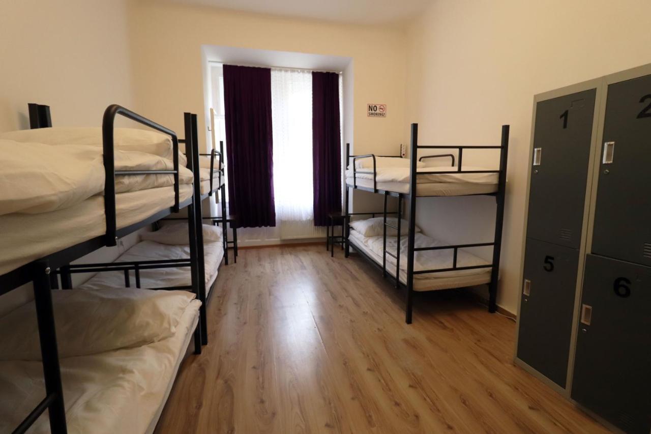 Hostel Forum Prague Luaran gambar